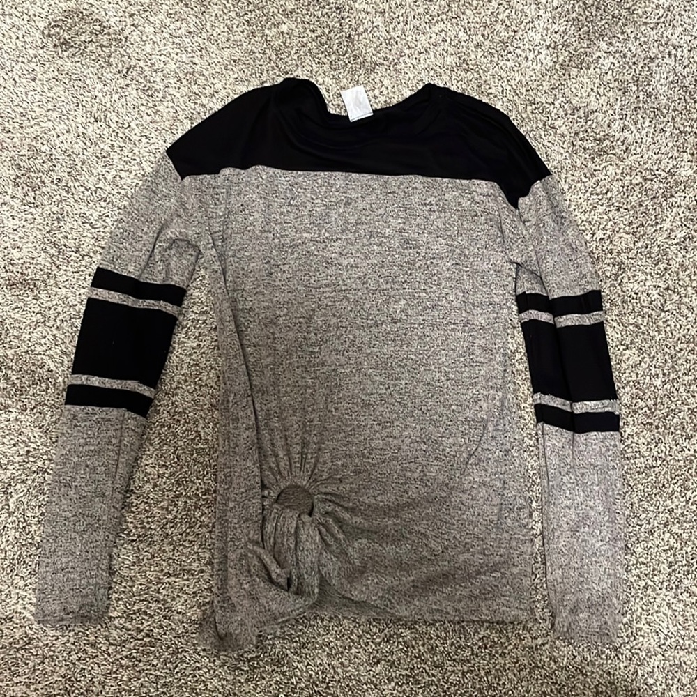 Brand- no boundaries color-marble (gray and black)